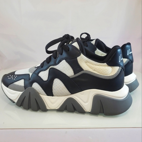NWT$995 Versace Squalo White Black Chunky Sneakers Sz 44 IT-  11 US - Picture 12 of 16